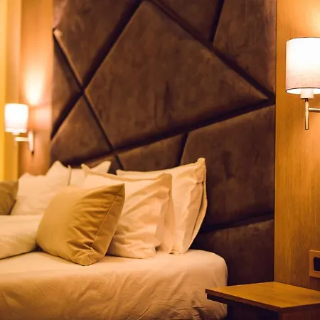 Hotel Amor * Kočani